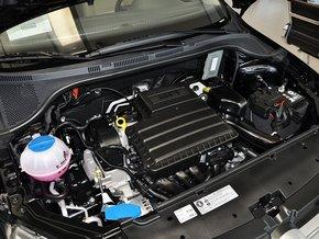 �Ϻ����� 1.6L �ֶ� ������������д