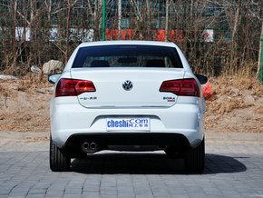 一汽-大众 1.4T 自动 车辆正后方尾部视角