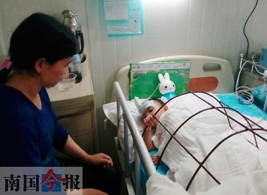 ���ض�ͯ����ˮ�������� ��Ǯ���Ƹ�Ⱦ��ŧ(ͼ)