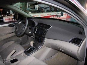 �����ղ� 1.6 XE CVT �п�̨�Ҳ�