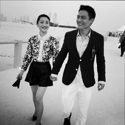 疑高圣远与前女友合照曝光 周迅公开牵手反击(图)