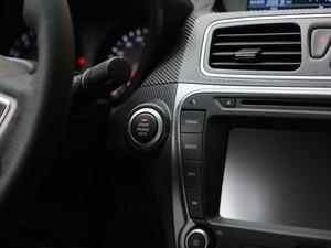 海马汽车 福美来M5 2014款 1.6L 自动尊贵型