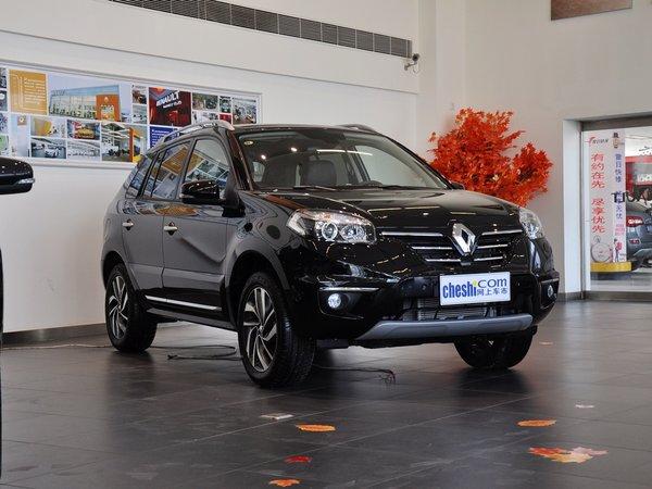 雷诺 2.5L CVT 车辆右侧45度角