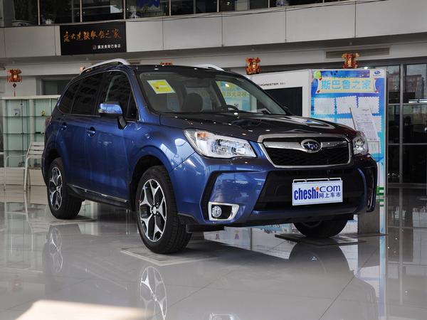 斯巴鲁 2.5L CVT 车辆右侧45度角