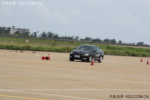 ����ǰ����װ �Լ�˹�´�ȫ�������ĵ�