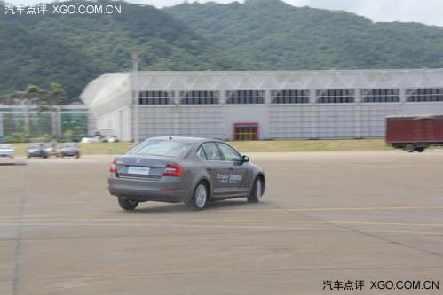 ����ǰ����װ �Լ�˹�´�ȫ�������ĵ�