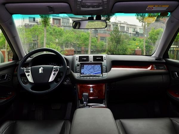 一汽丰田 2.5L 自动 中控台整体