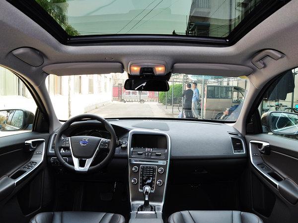 �ֶ���(����) T6 3.0T �Զ� �п�̨����