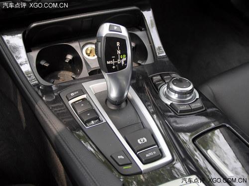 ������� ����˹��300C�Ա�A6L/520Li