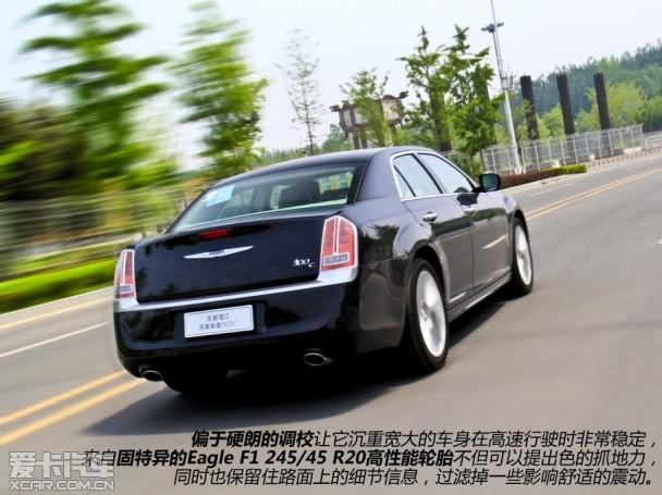 ��������Ϯ �����Լݿ���˹��300C 3.0L