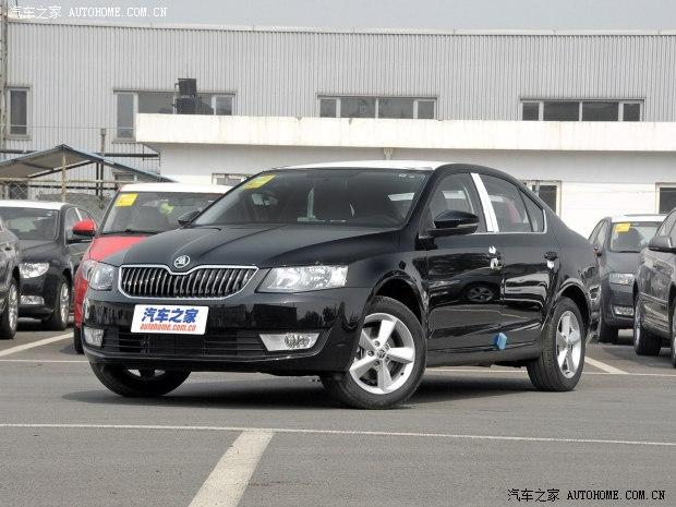 �Ϻ�����˹�´� ���� 2015�� 1.6L �Զ��ݽܰ�