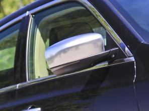 ��������Ϯ �����Լݿ���˹��300C 3.0L