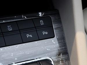 �Ϻ�����˹�´� ���� 2015�� 1.6L �Զ��ݿ���