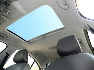 �Ϻ�����˹�´� ���� 2015�� 1.6L �Զ��ݿ���