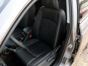 �����л� �л�V5 2012�� 1.5T �Զ������˶���