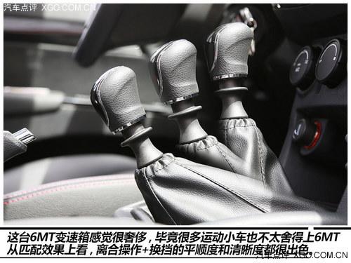 һ�дӡ�о����ʼ ����½��X8 2.0T�ֶ���