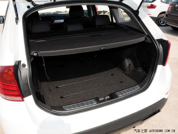 �������� ����X1 2014�� sDrive20i �˶������װ