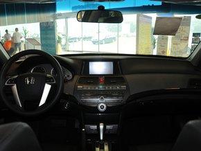 �������� 2.4L �Զ� �п�̨����