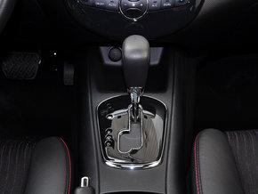 �����ղ� 1.6T M-CVT �п�̨�·���д