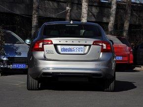 �ֶ�����̫ 2.0T ��������β���ӽ�