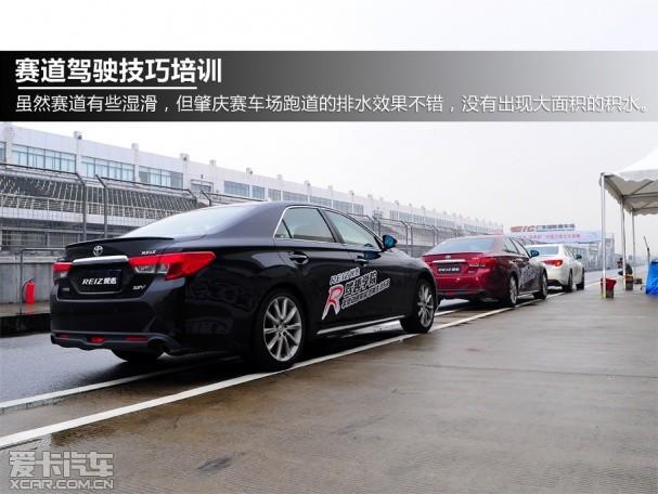 ��־��ȤѧԺ