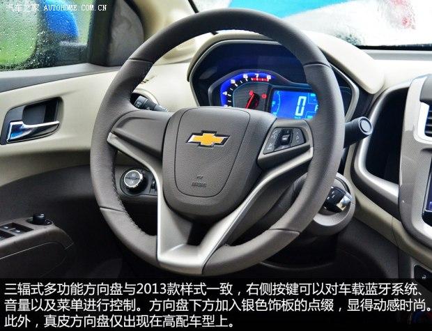 ͨ��ѩ���� ��Ψŷ 2014�� ���� 1.6L AT ���а�