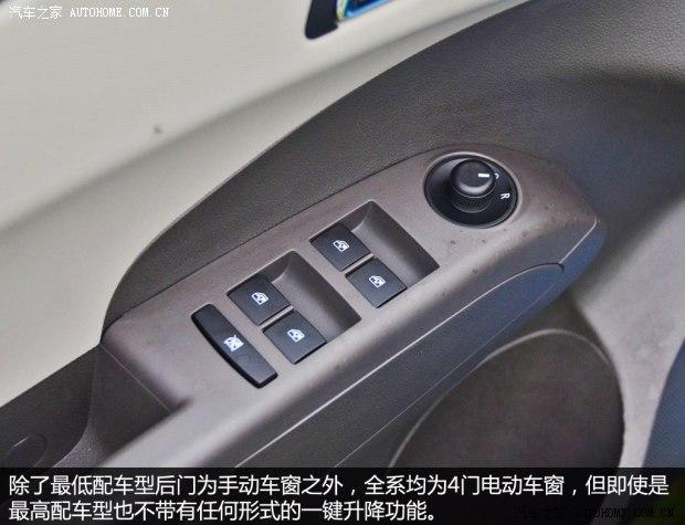 ͨ��ѩ���� ��Ψŷ 2014�� ���� 1.6L AT ���а�