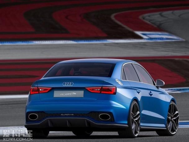 �µ�A3 Clubsport quattro ���ʴ�385kW