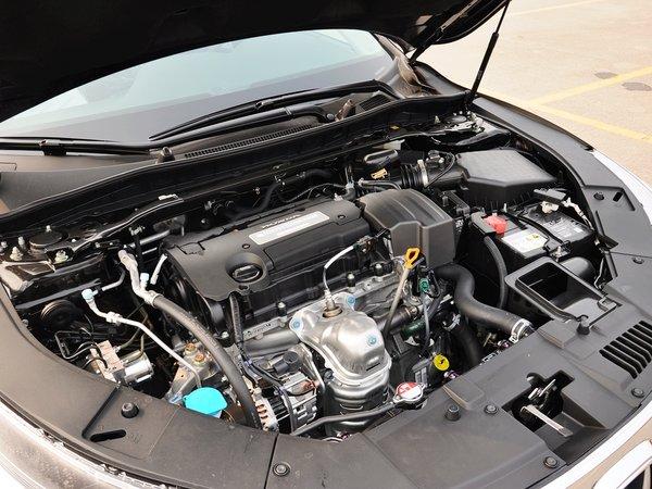 广汽本田 2.4L EXN 发动机主体特写