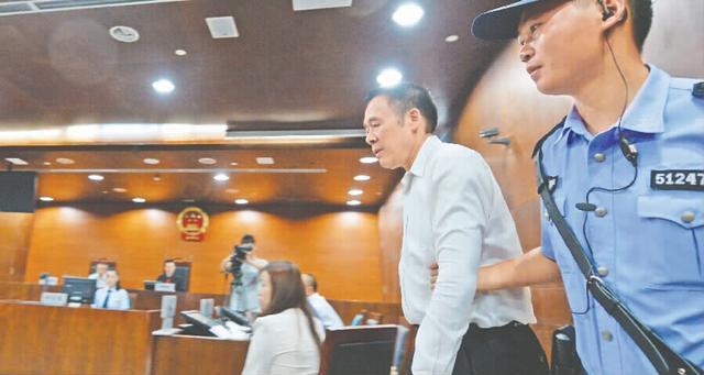 �ɶ���������ۡ����� �ϰ壺��֪�����ۼپ�(ͼ)