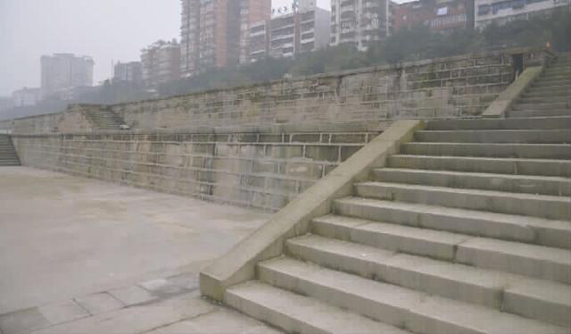 ����һͣ�����䡰���˰ӡ� ������ˮ�¹�3��ʧ��(ͼ)