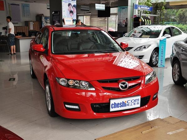 一汽马自达 2.0L 自动 车辆右侧45度角