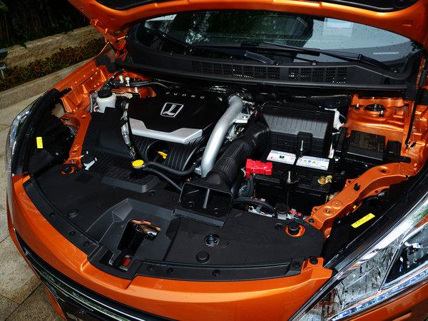 东风裕隆 2.0T 自动