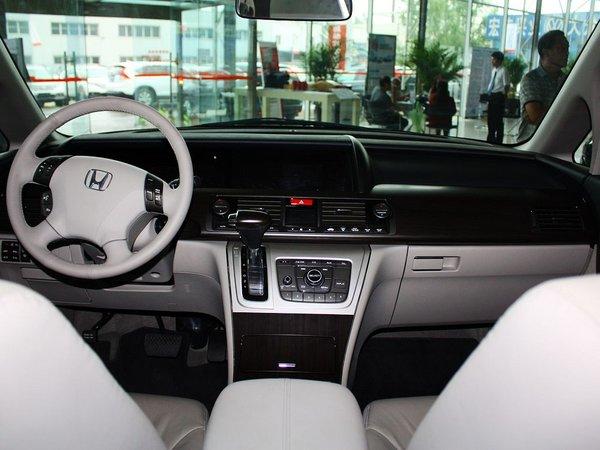 ���籾�� 2.4L �Զ� �п�̨����