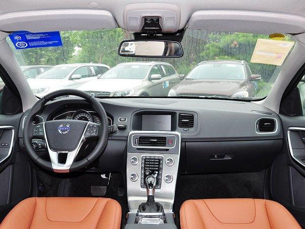 �ֶ�����̫ 2.0T �Զ� �п�̨����