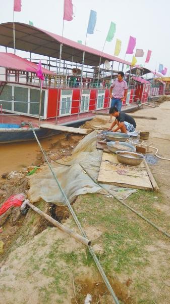 ֣�ݻƺӡ�����֡�5��4�� 9�µ׽�ȫ��ȡ�ޣ�ͼ��