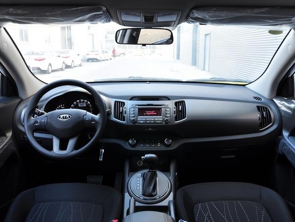 �����ô����� GL 2.0L �Զ� �п�̨����