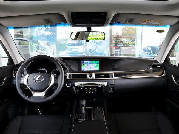 �׿���˹ 300h 2.5L CVT �п�̨����