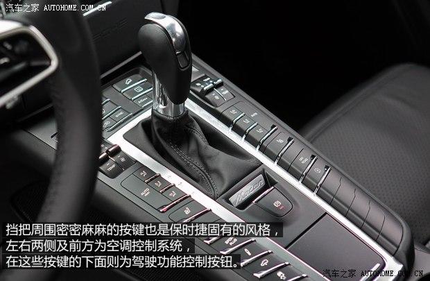 ��ʱ�� Macan 2014�� Macan Turbo 3.6T