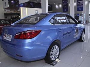 购长安逸动郑州优惠0.6万元 现车销售