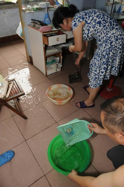 �ɶ�һС��ˮ�ܱ���8Сʱ ¥�¡�ˮ����ɽ��(ͼ)