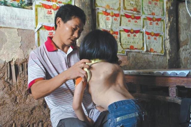 ����Ů�������ؼ� ��׵�����ơ�©����(ͼ)