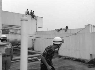 8����22��¥������¥ �Ƽ������̿�������(ͼ)