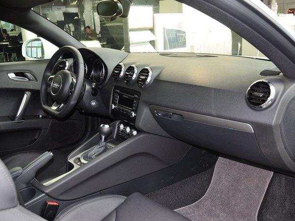 �µ�(����) Coupe 45 TFSI �п�̨�Ҳ�