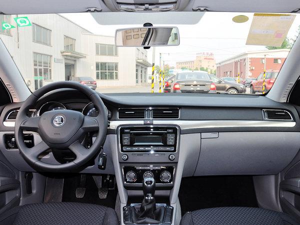 ˹�´� 1.4T �ֶ� �п�̨����