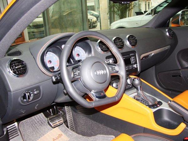 �µ�(����) Coupe 2.0TFSI �п�̨���