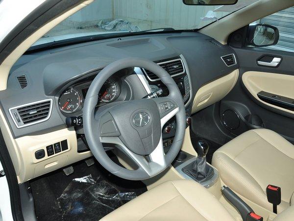 �������� 1.5L �ֶ� �п�̨���