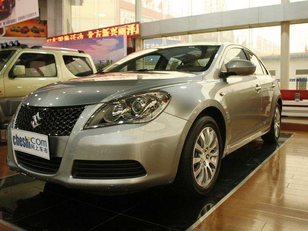 铃木(进口) 2.4 CVT 车辆左前45度视角