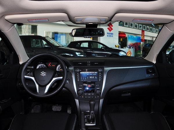 铃木(进口) 2.4 CVT 中控台整体