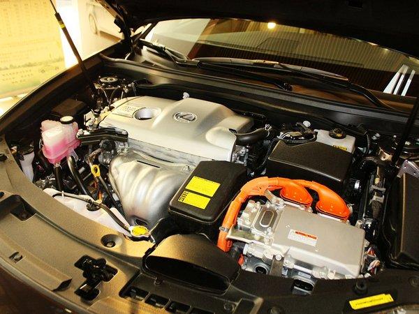 �׿���˹ 2.5 CVT ������������д